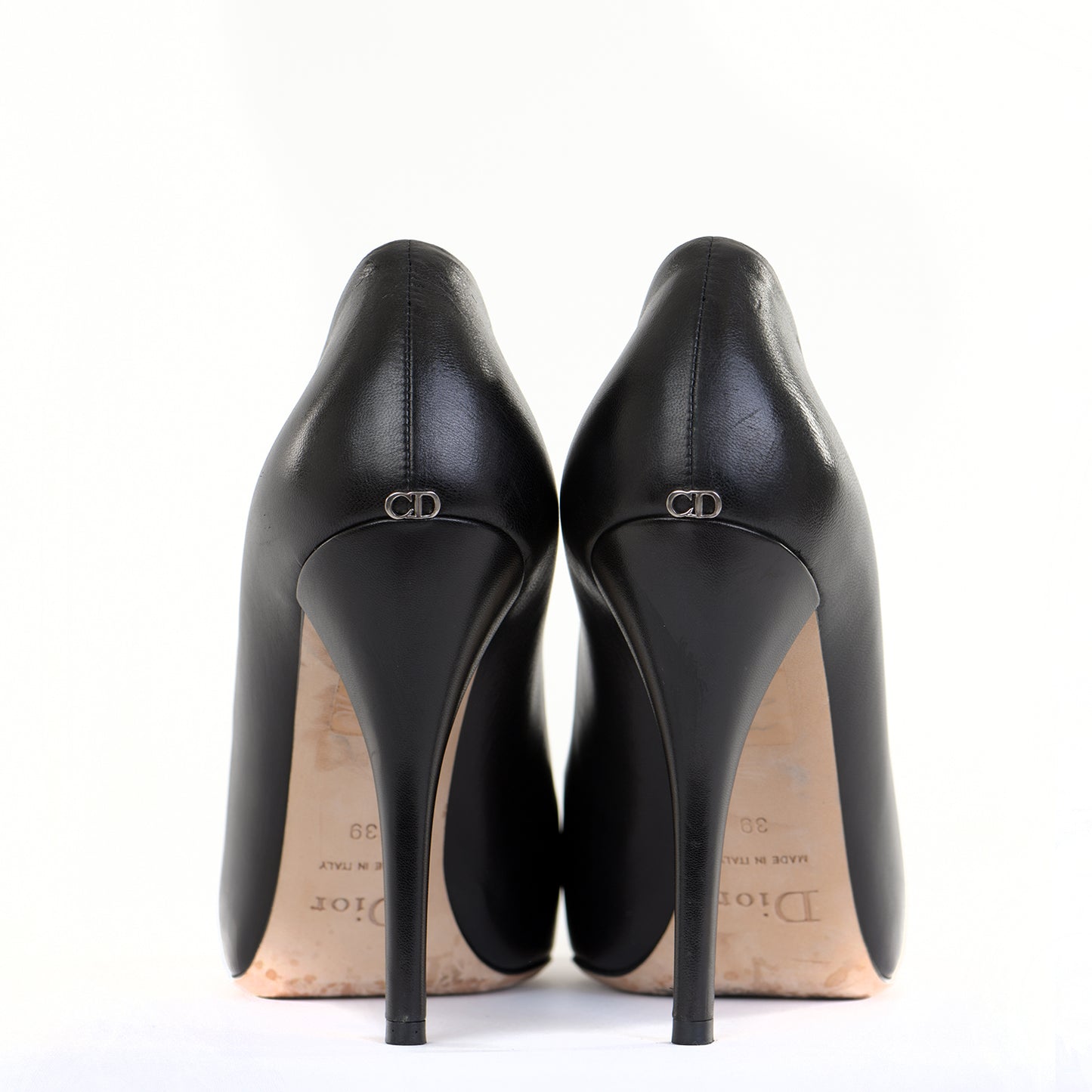 Black Leather Pointed Courts