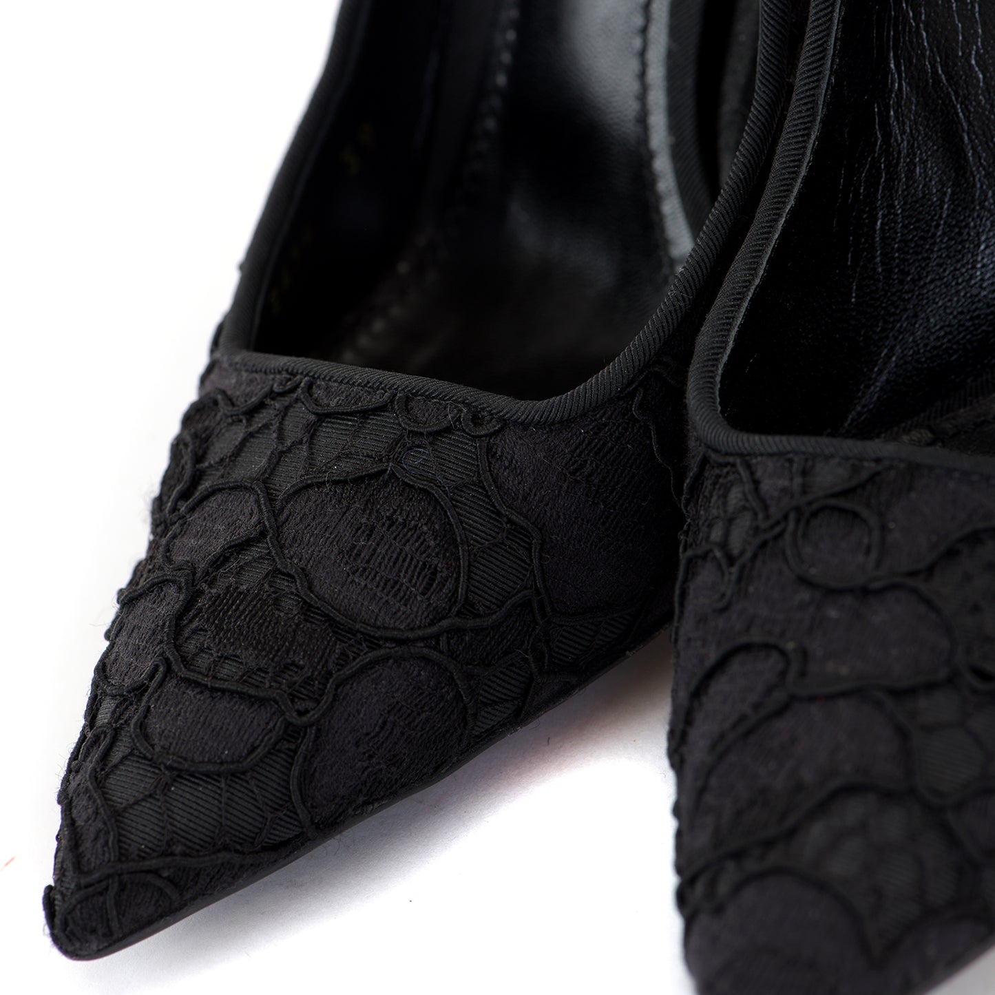 Lace Pointed Court Shoes