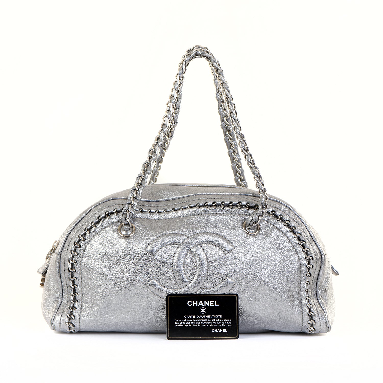 Sold at Auction: CHANEL - VINTAGE LUXE LIGNE BOWLER TOTE BAG MEDIUM
